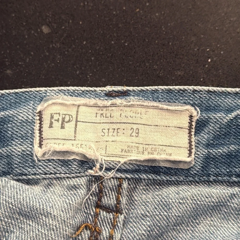 Free People Eliot Rainbow Embroidered Jean Shorts SZ 29